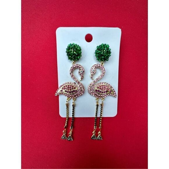 Beautiful gemston /beaded flamingo dangle earrings  - Picture 5 of 7